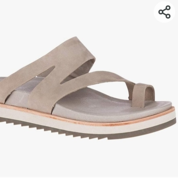 Merrell Moon Sandals - Picture 1 of 6